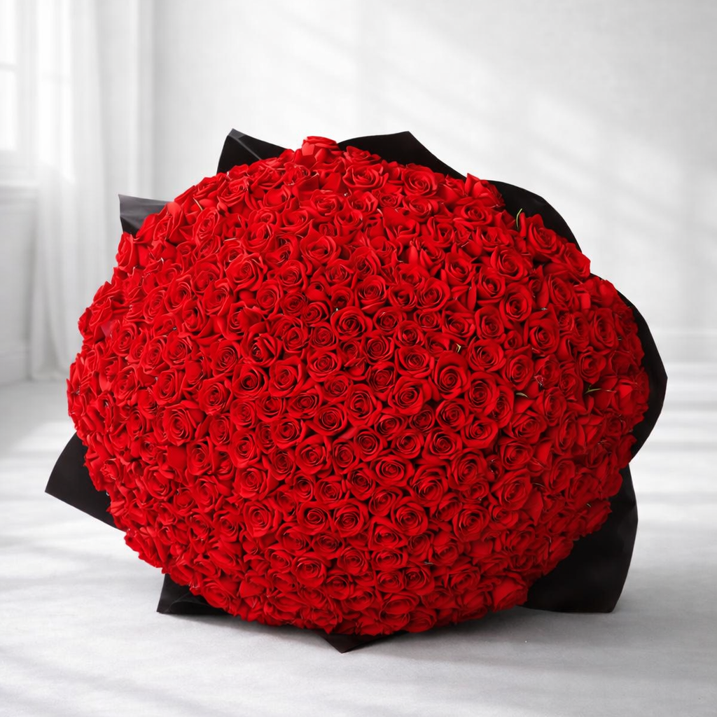 Luxury Red Rose Bouquet